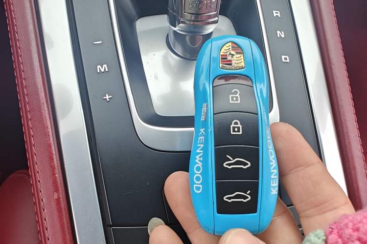 Used Porsche 718 2020 Cayman 2.0T Vehicle Key
