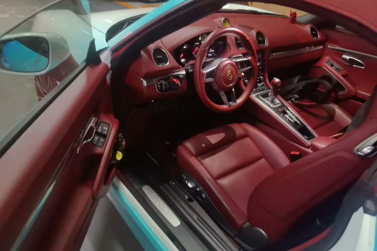Used Porsche 718 2020 Boxster 2.0T Driver Seat
