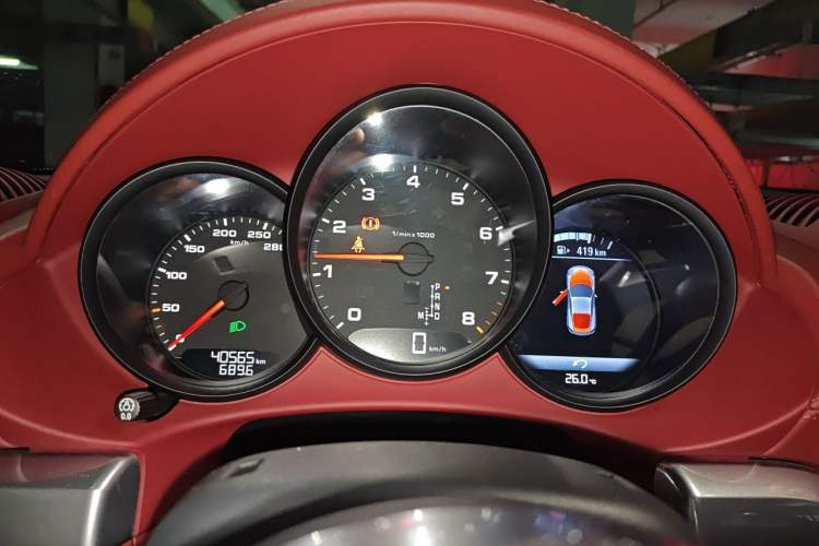 Used Porsche 718 2020 Cayman 2.0T Instrument Cluster