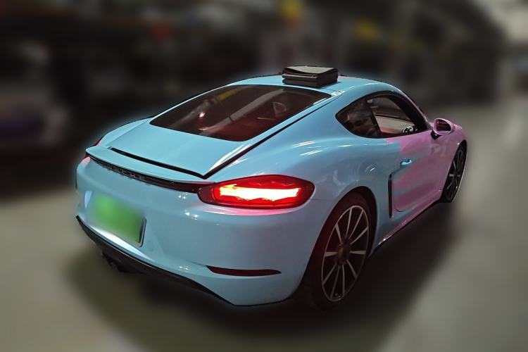 Used Porsche 718 2020 Cayman 2.0T Rear Right 45 Deg