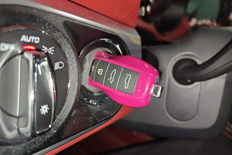 Used Porsche 718 2020 Cayman 2.0T Vehicle Key