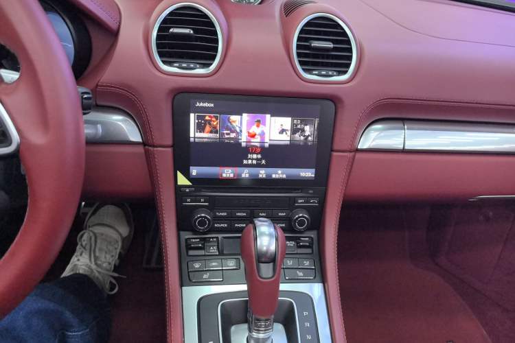 Used Porsche 718 2020 Boxster 2.0T Audio And AC Panel