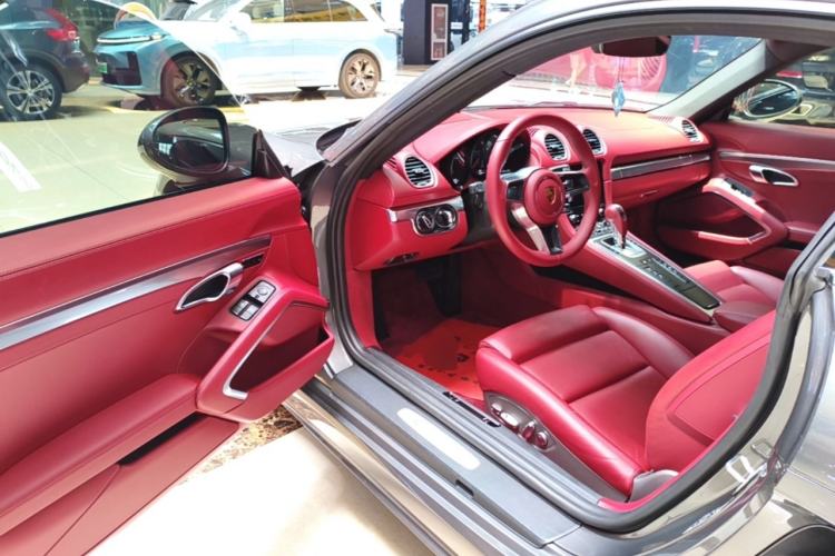 Used Porsche 718 2020 Cayman 2.0T Driver Seat
