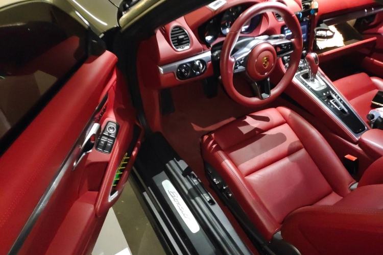 Used Porsche 718 2020 Boxster 2.0T Driver Seat