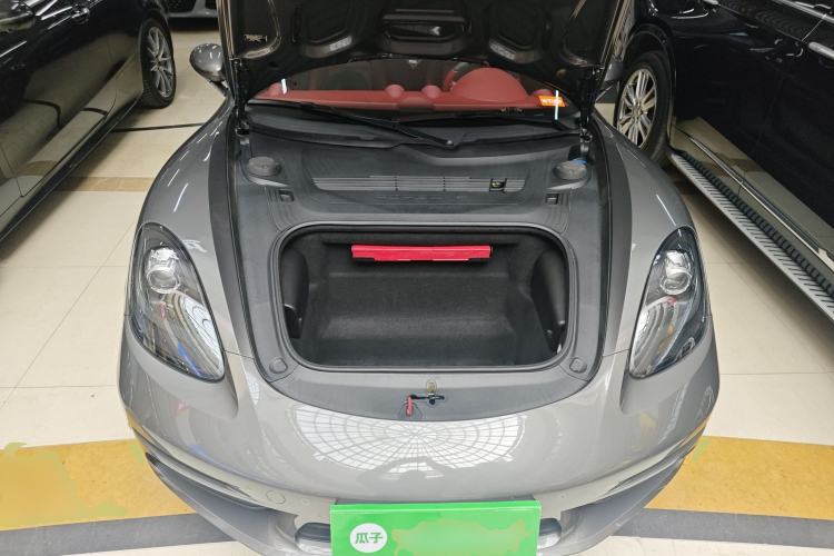 Used Porsche 718 2020 Cayman 2.0T Engine Bay