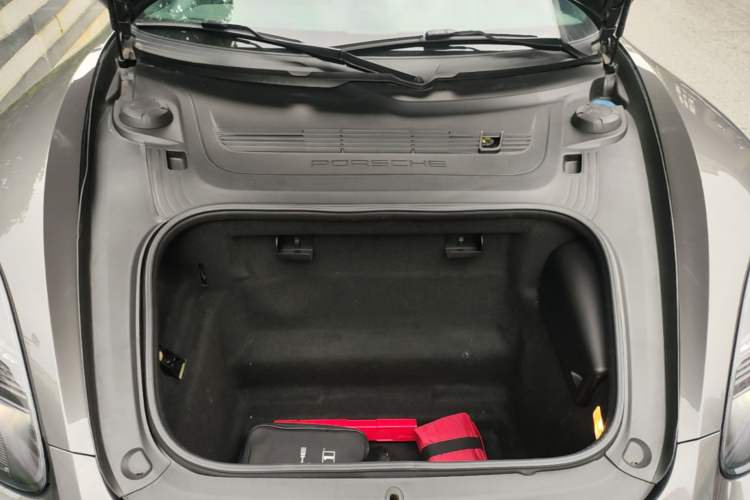 Used Porsche 718 2020 Boxster 2.0T Engine Bay