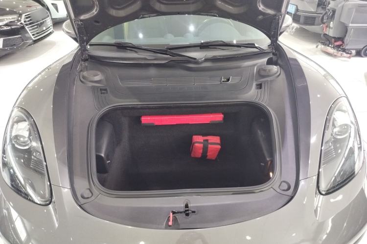 Used Porsche 718 2020 Cayman 2.0T Engine Bay