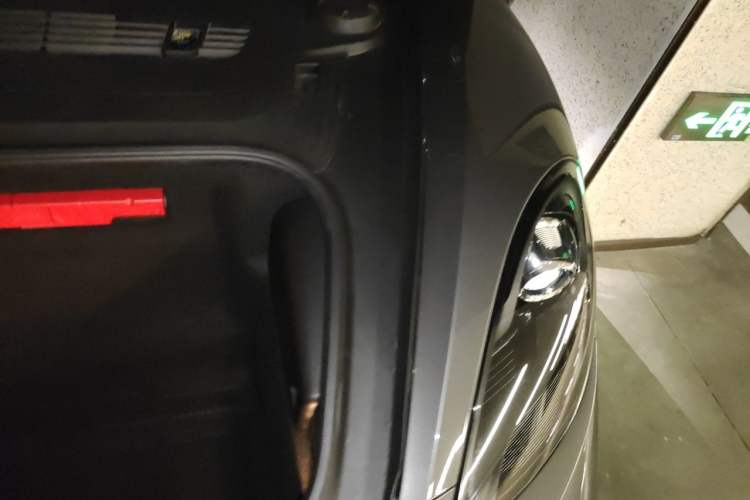 Used Porsche 718 2020 Boxster 2.0T Engine Bay Left