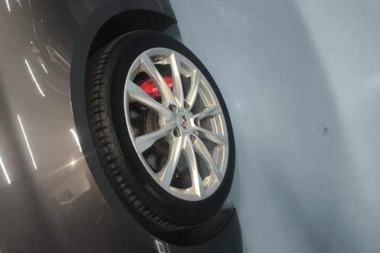 Used Porsche 718 2020 Boxster 2.0T Exterior 7