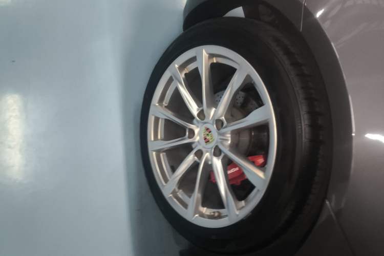 Used Porsche 718 2020 Boxster 2.0T Exterior 8