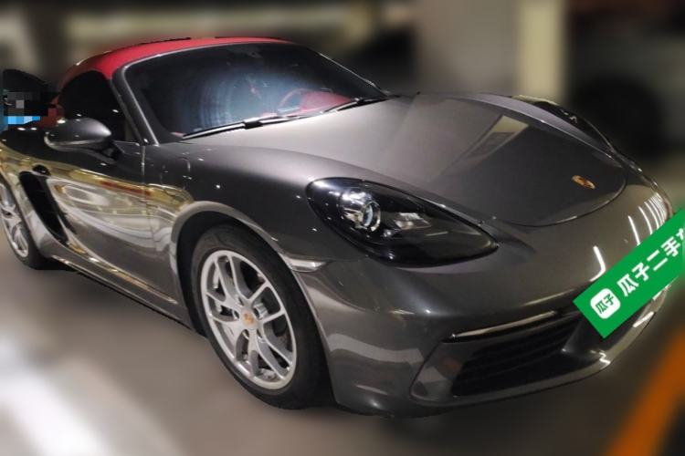 Used Porsche 718 2020 Boxster 2.0T Front Right 45 Deg