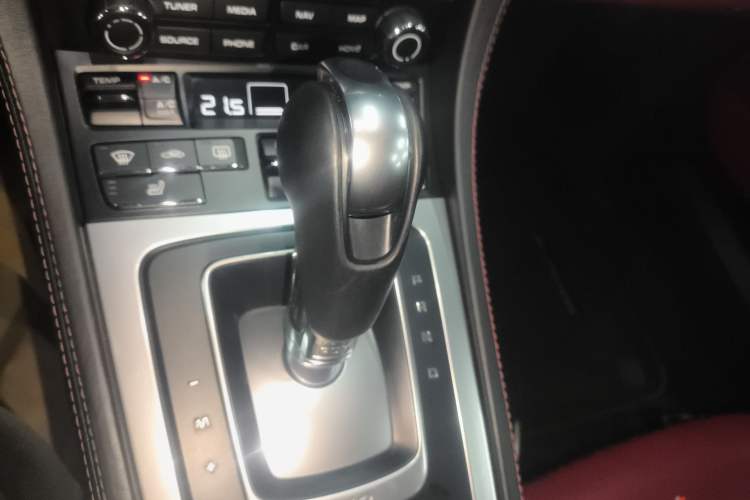 Used Porsche 718 2020 Boxster 2.0T Gear Lever