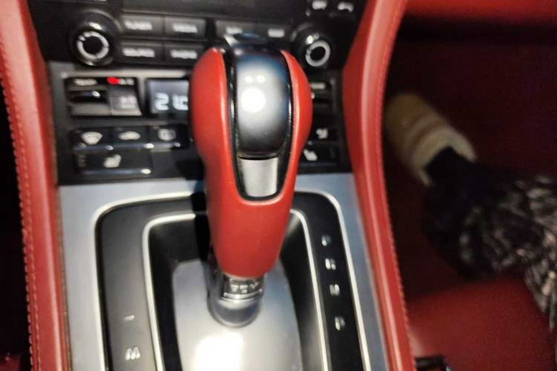 Used Porsche 718 2020 Boxster 2.0T Gear Lever