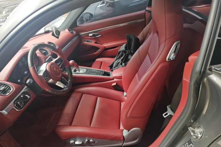 Used Porsche 718 2020 Cayman 2.0T Left Front Seat