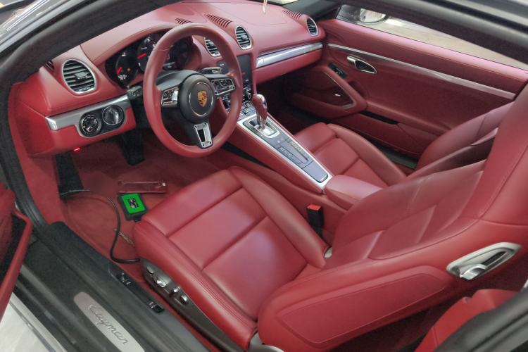 Used Porsche 718 2020 Cayman 2.0T Left Front Seat