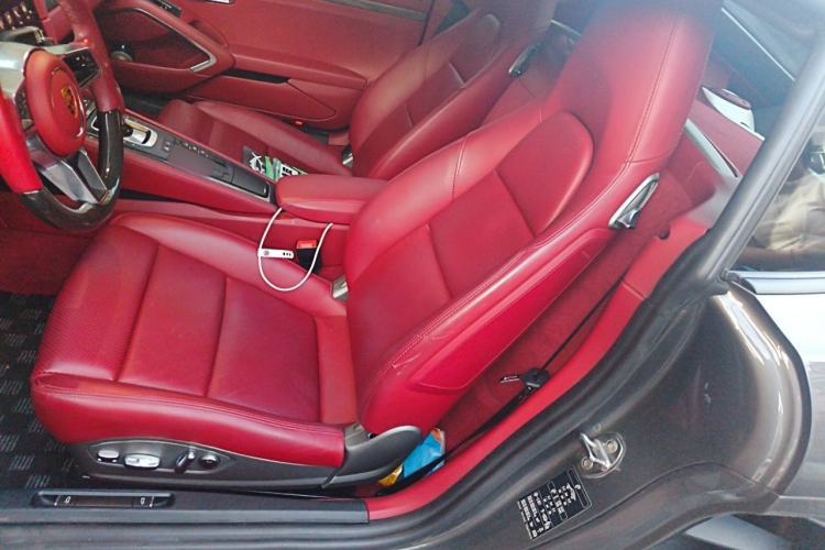 Used Porsche 718 2020 Cayman 2.0T Left Front Seat