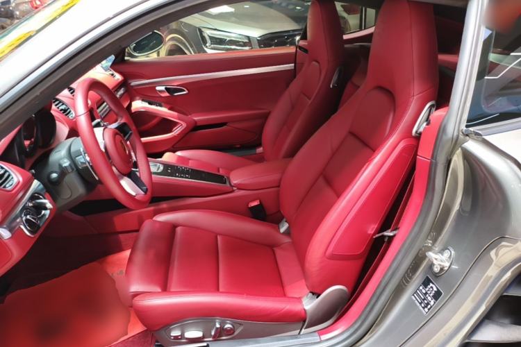 Used Porsche 718 2020 Cayman 2.0T Left Rear Seat