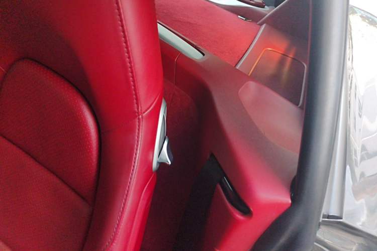 Used Porsche 718 2020 Cayman 2.0T Left Rear Seat