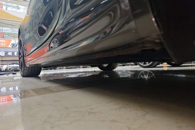 Used Porsche 718 2020 Cayman 2.0T Left Side Sill
