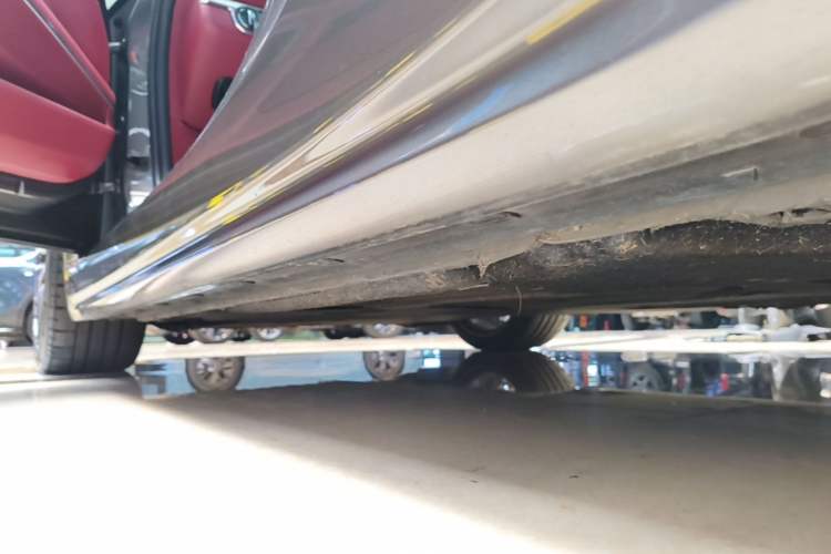Used Porsche 718 2020 Cayman 2.0T Left Side Sill