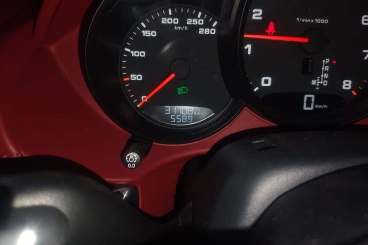 Used Porsche 718 2020 Boxster 2.0T Odometer Close Up