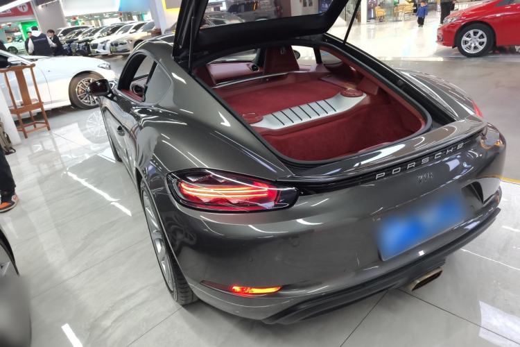 Used Porsche 718 2020 Cayman 2.0T Rear Left 45 Deg