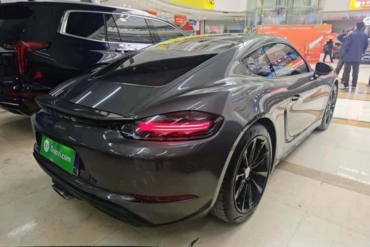 Used Porsche 718 2020 Cayman 2.0T Rear Right 45 Deg