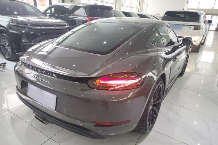 Used Porsche 718 2020 Cayman 2.0T Rear Right 45 Deg