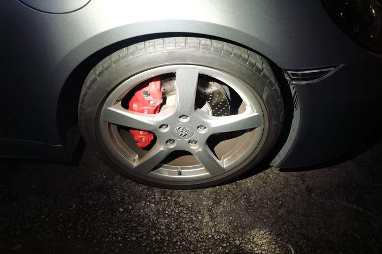 Used Porsche 718 2020 Cayman S 2.5T Right Front Wheel Hub
