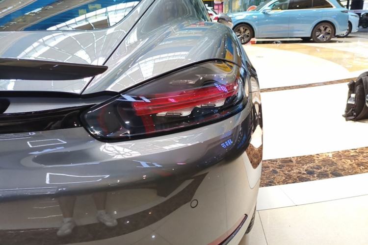 Used Porsche 718 2020 Cayman 2.0T Right Rear Taillight