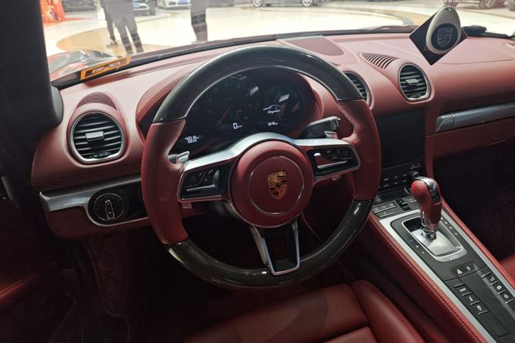 Used Porsche 718 2020 Cayman 2.0T Steering Wheel