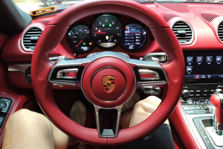 Used Porsche 718 2020 Cayman 2.0T Steering Wheel