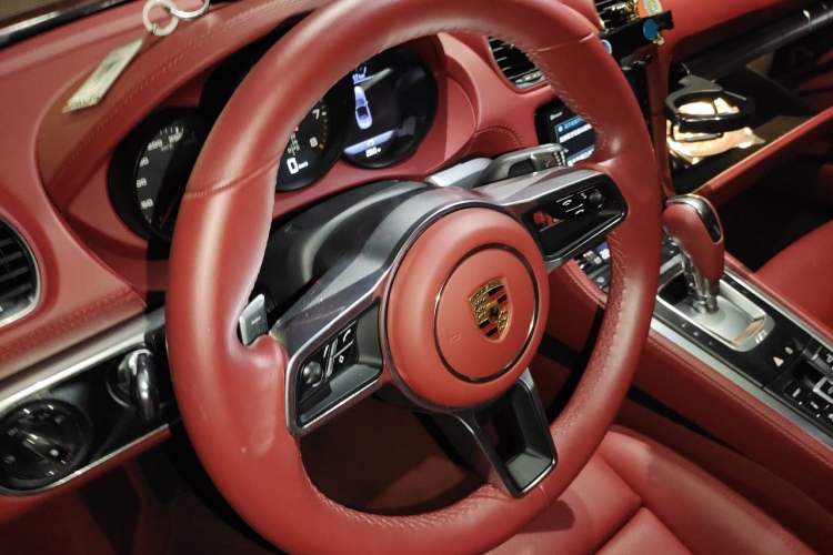 Used Porsche 718 2020 Boxster 2.0T Steering Wheel