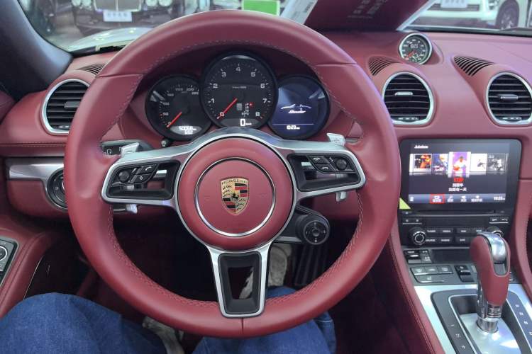 Used Porsche 718 2020 Boxster 2.0T Steering Wheel