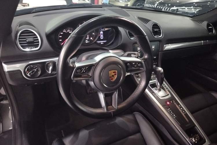Used Porsche 718 2020 Cayman 2.0T Steering Wheel