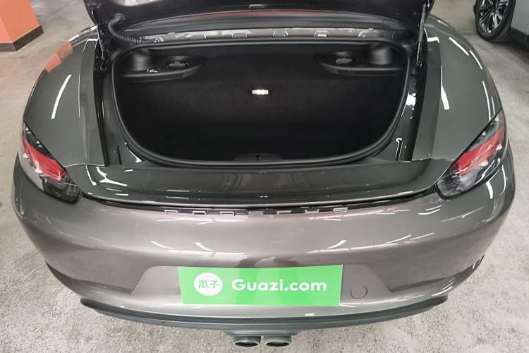 Used Porsche 718 2020 Boxster 2.0T Trunk