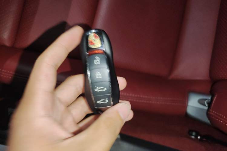 Used Porsche 718 2020 Boxster 2.0T Vehicle Key
