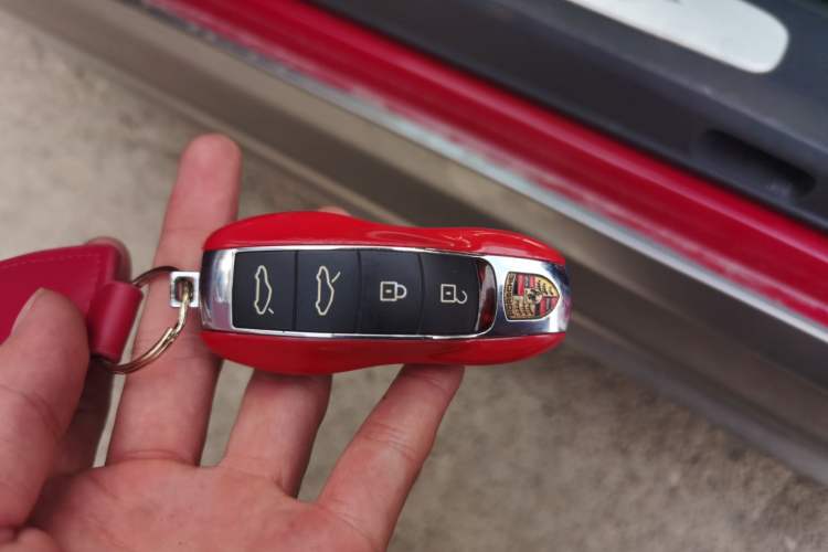 Used Porsche 718 2020 Boxster 2.0T Vehicle Key