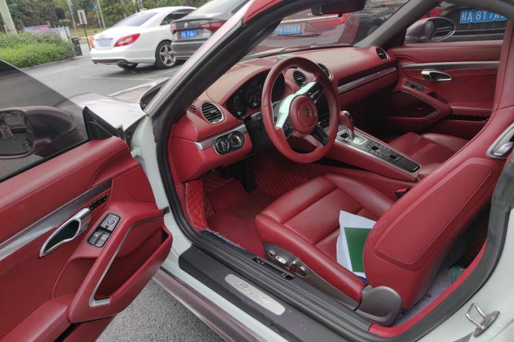 Used Porsche 718 2020 Boxster 2.0T Driver Seat