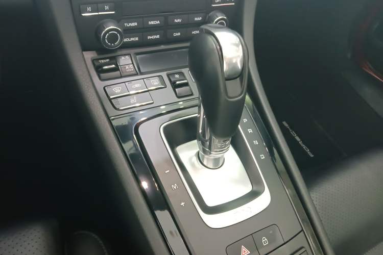 Used Porsche 718 2020 Boxster 2.0T Gear Lever