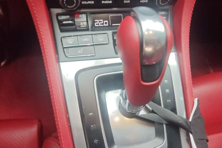 Used Porsche 718 2020 Cayman 2.0T Gear Lever
