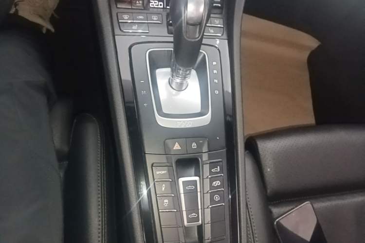 Used Porsche 718 2020 Boxster 2.0T Gear Lever