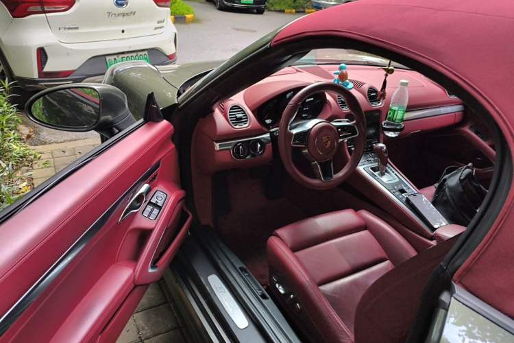 Used Porsche 718 2020 Boxster 2.0T Driver Seat