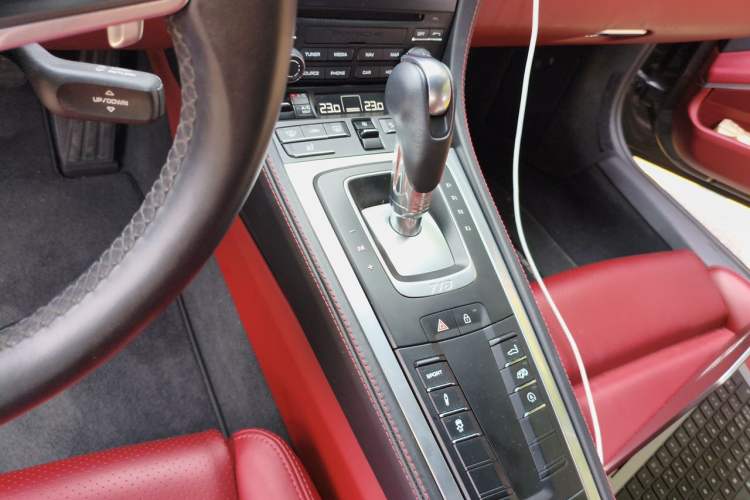 Used Porsche 718 2020 Cayman 2.0T Gear Lever