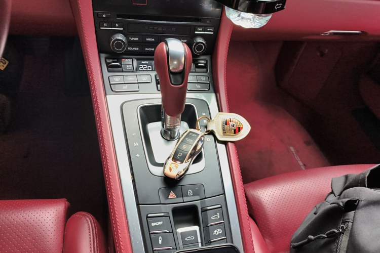 Used Porsche 718 2020 Boxster 2.0T Gear Lever