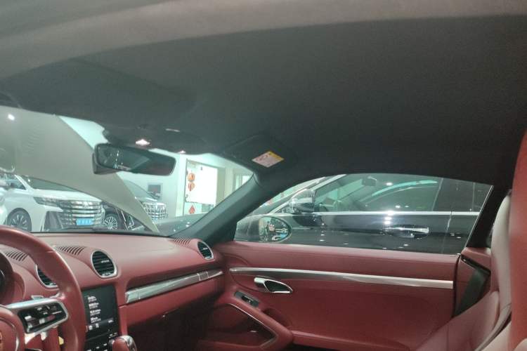 Used Porsche 718 2020 Cayman 2.0T Headliner
