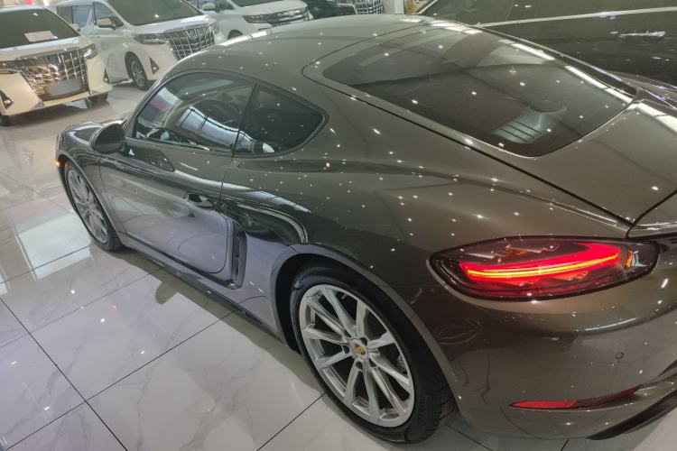 Used Porsche 718 2020 Cayman 2.0T Left Side
