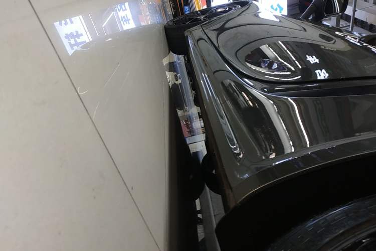Used Porsche 718 2020 Cayman 2.0T Left Side Sill