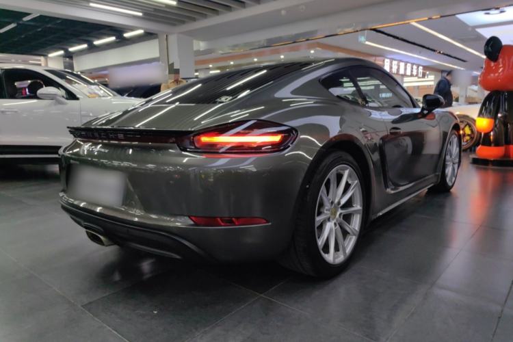 Used Porsche 718 2020 Cayman 2.0T Rear Right 45 Deg