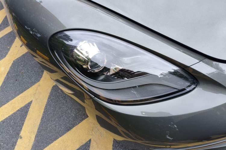 Used Porsche 718 2020 Cayman 2.0T Right Front Headlight